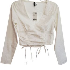 NEW H&M Divided Women's White 100% Cotton Cropped V-neck Blouse, Size XS